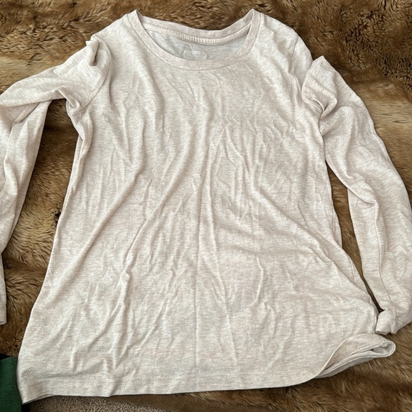 Bundle - Picture 3 of 3